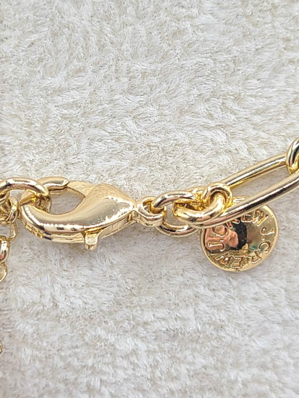 J Crew Clustered Heart Charm Chain Necklace NWOT - Picture 5 of 11